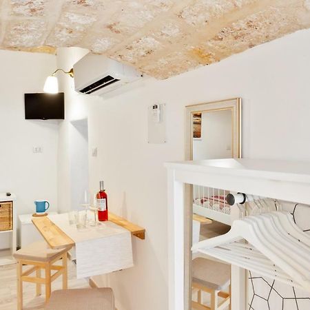 San Nicola Clemente Private Room Μπάρι Εξωτερικό φωτογραφία